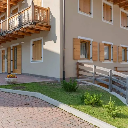 Casa Pecol Apartman Falcade